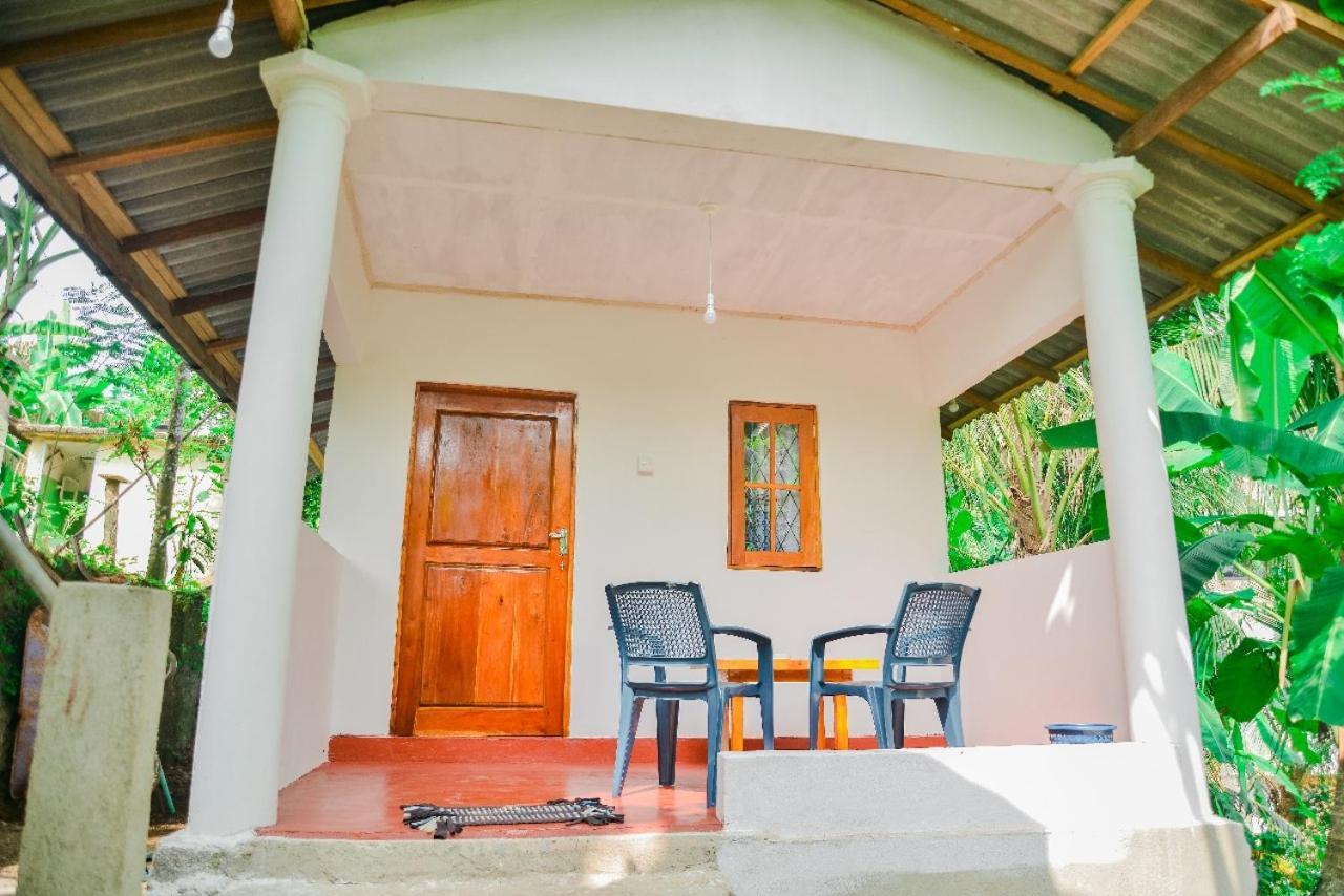 Apartamento Pradeepa House Unawatuna Exterior foto